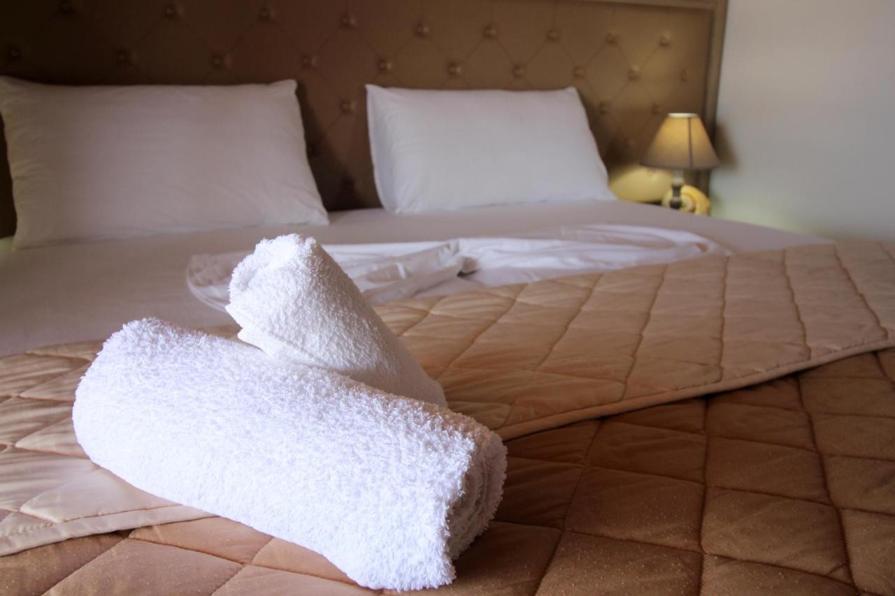 Atlantis Apartments ساراندا المظهر الخارجي الصورة