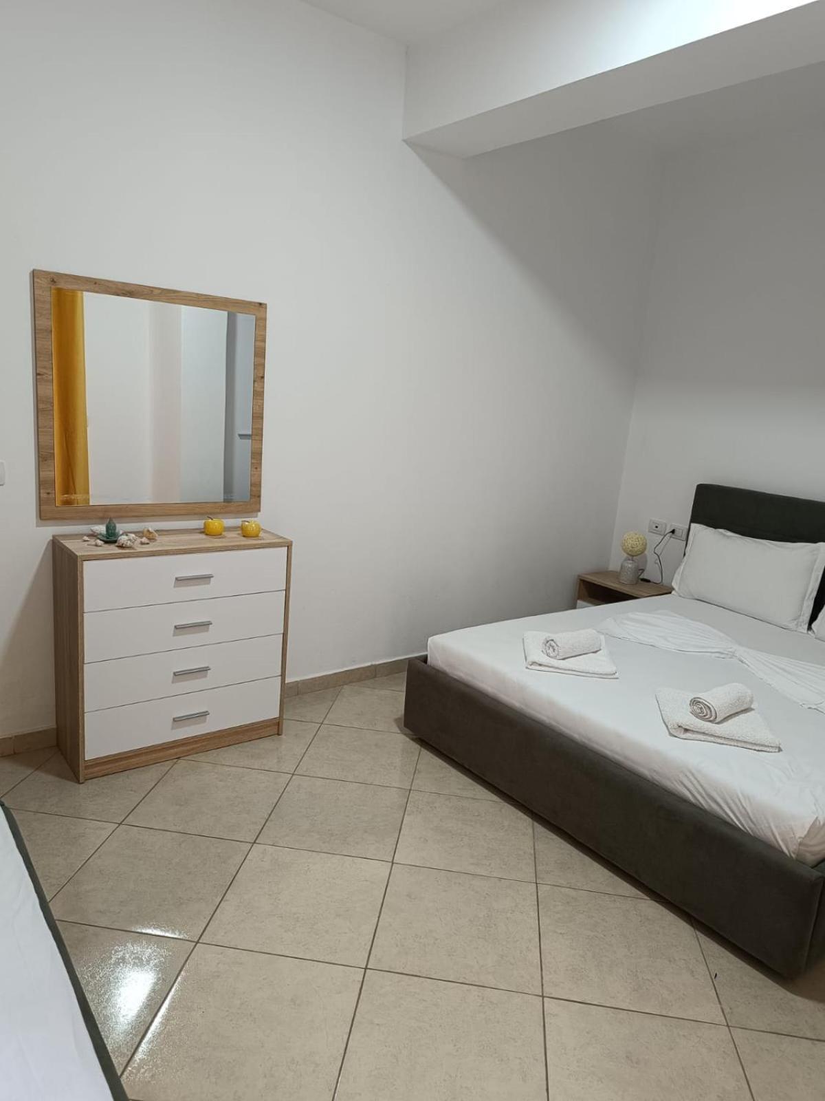 Atlantis Apartments ساراندا المظهر الخارجي الصورة